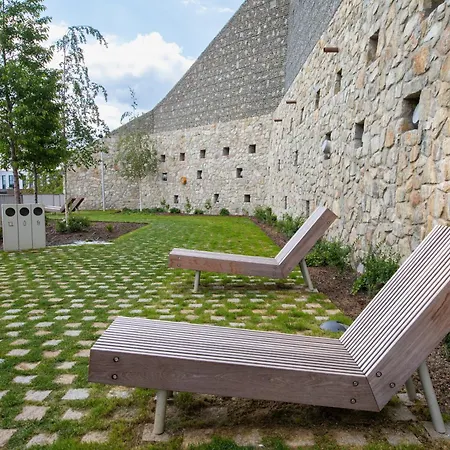 Apartment Olive-riverside-city Center-castle-aircondition-self Check-in Pressburg